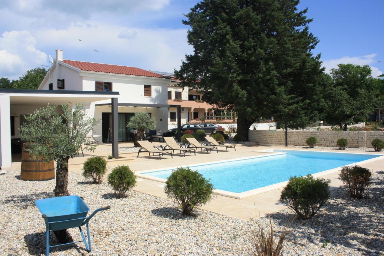Villa Caprice - Krk Milohnici Екстер'єр фото